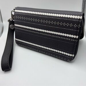 Jewell Black and White Patterned Women's Clutch